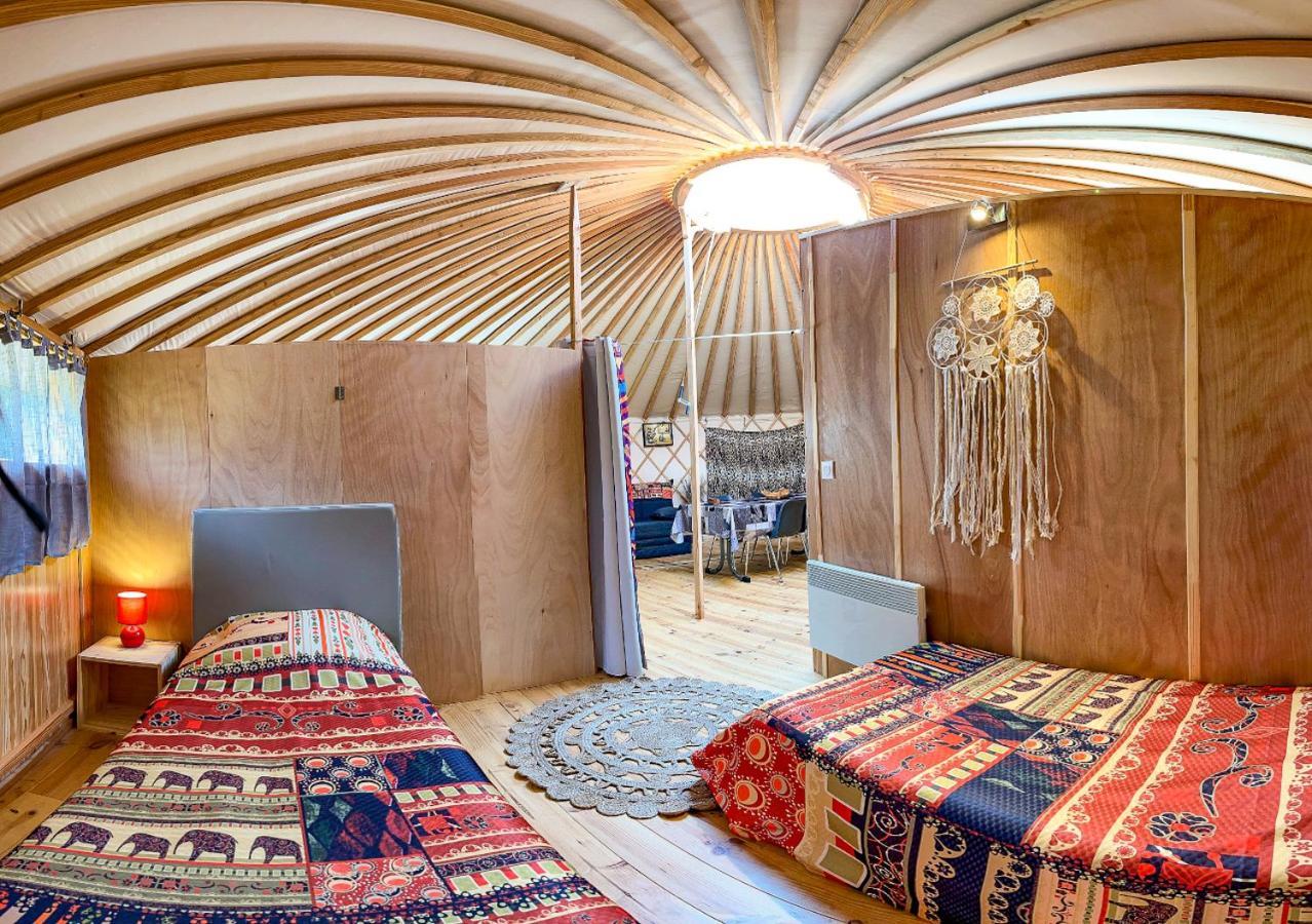 Hotel Au bois de Mars à Les Martys Extérieur photo