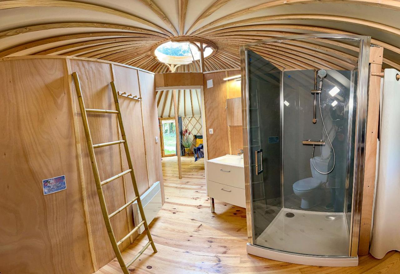 Hotel Au bois de Mars à Les Martys Extérieur photo